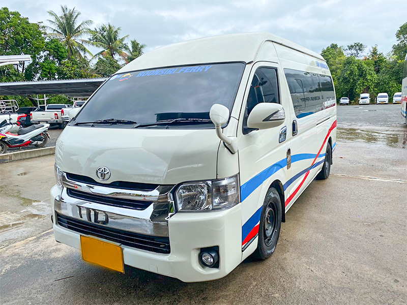 布恩西里面包车